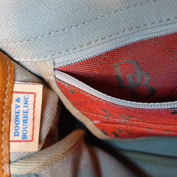 🔥DOONEY & BOURKE LARGE EQUESTRIAN CROSSBODY BAG - Picture 9 of 15